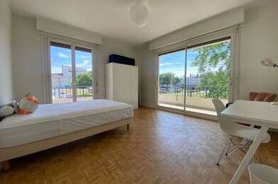 Appartement 3 pièces 1100 €