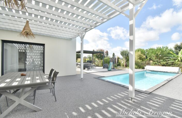 UNE VILLA CONTEMPORAINE OÙ LE QUOTIDIEN PREND UN AIR DE VACANCES-LE TEMPLE SUR LOT (47) — photo 4
