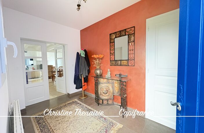 Maison à vendre 6 pièces 4 CHAMBRES - PISCINE CHAUFFEE - GARAGE - TERRAIN  SAINT GILLES CROIX DE VIE (85) — photo 4