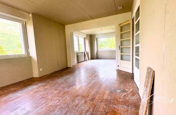 Maison à vendre 7 pièces SAINT MARTIN D'ARC (73) — photo 2