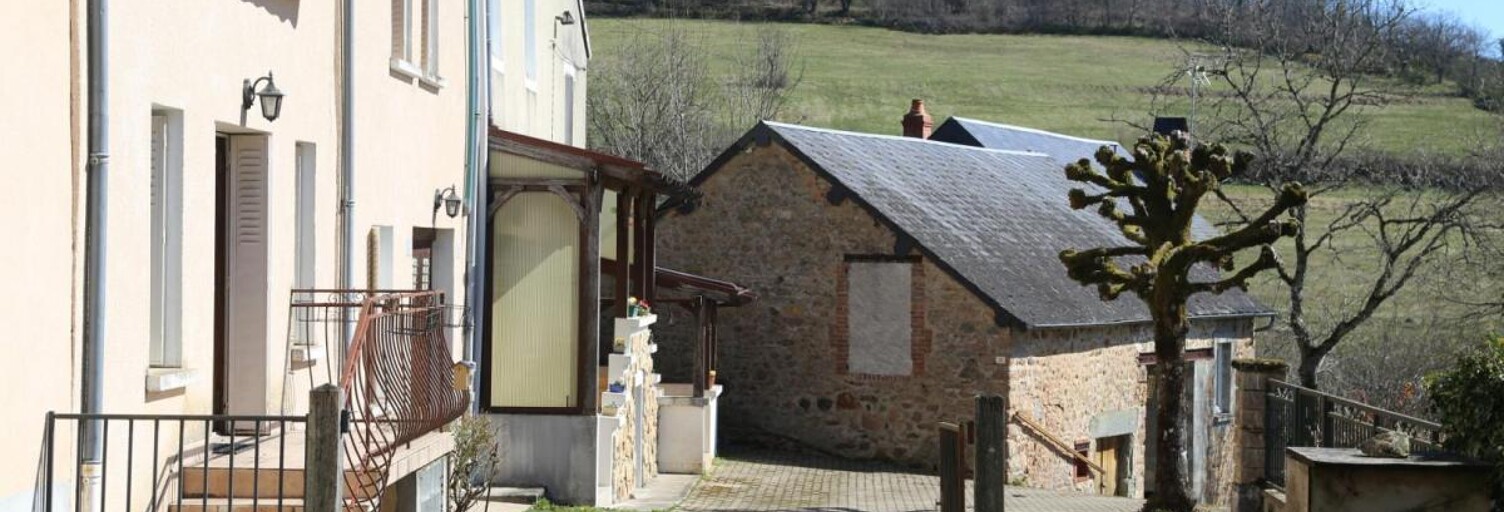 Maison 7 Pièces 140 m² à vendre à Anost (71550)