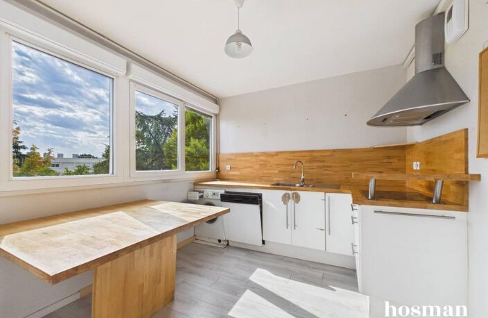 Appartement traversant de 3 pièces avec balcon - Vue dégagée - Rue René Descartes, Cenon — photo 3