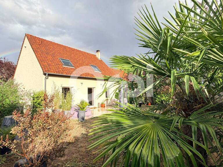 UNE MAISON de 6P  SOIGNÉE, MODERNE ET PENSÉE POUR LE QUOTIDIEN — photo 1
