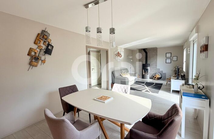 UNE MAISON de 6P  SOIGNÉE, MODERNE ET PENSÉE POUR LE QUOTIDIEN — photo 5