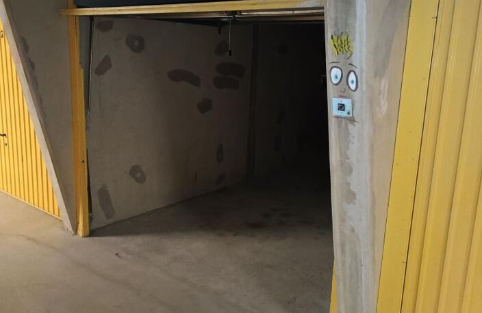 GARAGE À Vendre — photo 3