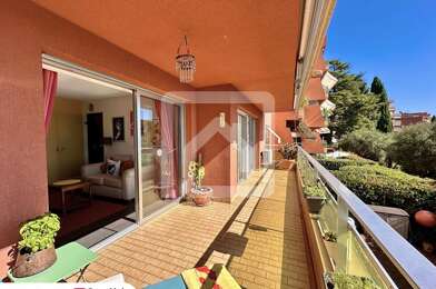 Appartement 3 pièces 255000 €
