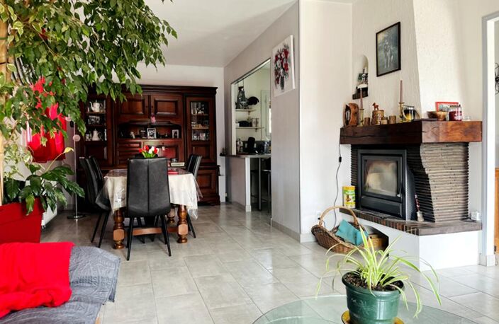 Pavillon T5, 101 m2 sur 960 m2 de terrain — photo 2