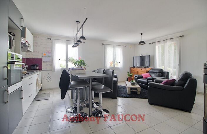 Maison La Roche Sur Yon 6 pièce(s) 124 m2 — photo 3