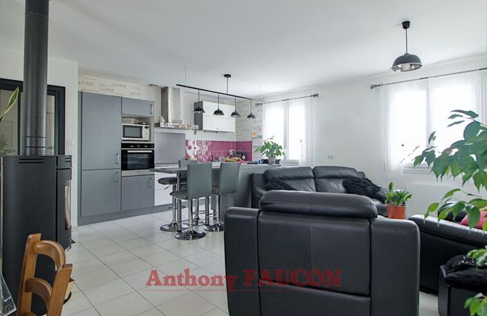 Maison La Roche Sur Yon 6 pièce(s) 124 m2 — photo 4