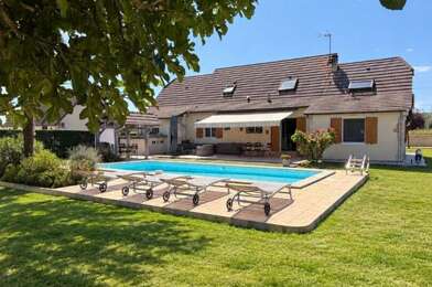 Maison 7 pièces 330000 €