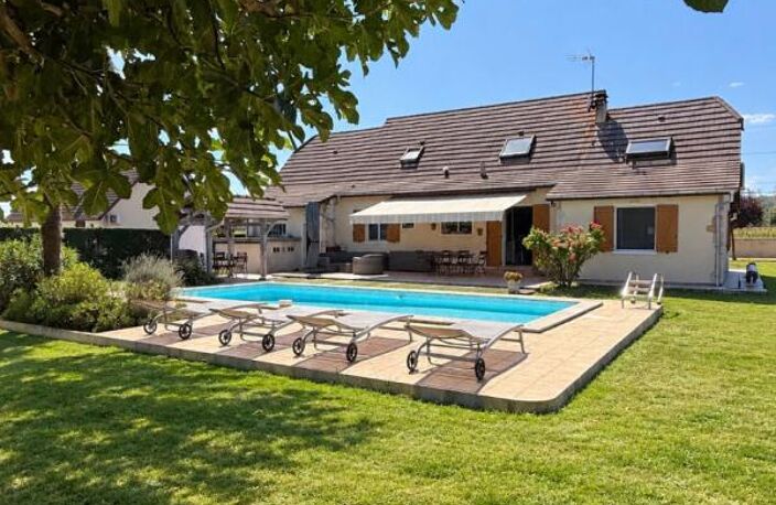 Maison Garlin 7 pièce(s) 187 m2 — photo 2