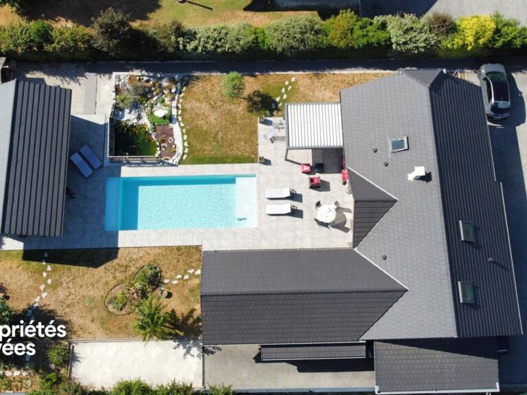 Propriété -7 pièces avec studio, atelier et piscine — photo 1