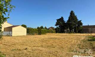 Terrain  960 m² à vendre à Travaillan (84850)