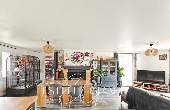 Au Somail : Villa 4 faces avec piscine, rénovée, prête à vivre — photo 3