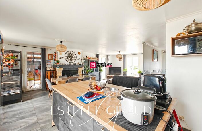 Au Somail : Villa 4 faces avec piscine, rénovée, prête à vivre — photo 4