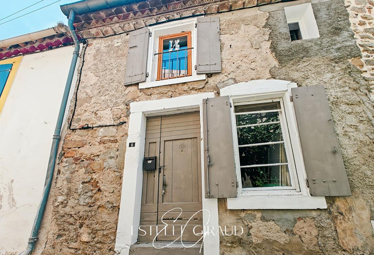 Maison en pierre sur Puicheric 2 pièces — photo 1