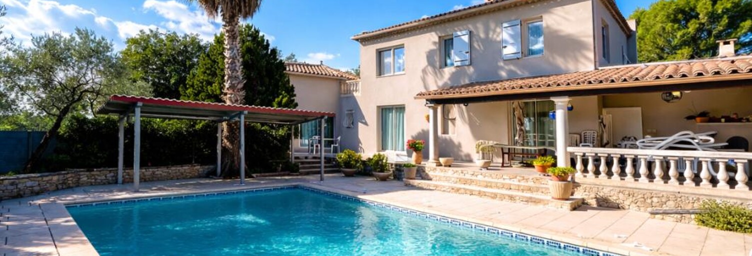 Maison 7 Pièces 200 m² à vendre à Lauris (84360)