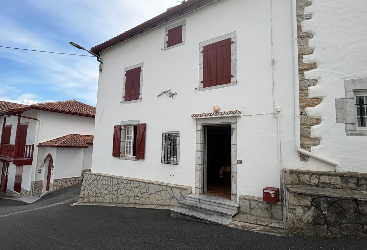 Maison à rénover au cœur de BRISCOUS — photo 1