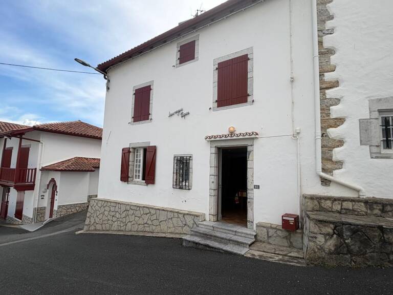 Maison à rénover au cœur de BRISCOUS — photo 1