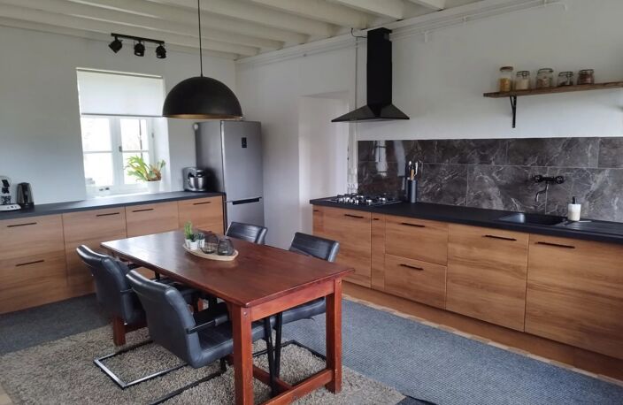 À vendre à Alluy (58) : maison de caractère avec gîte — photo 3