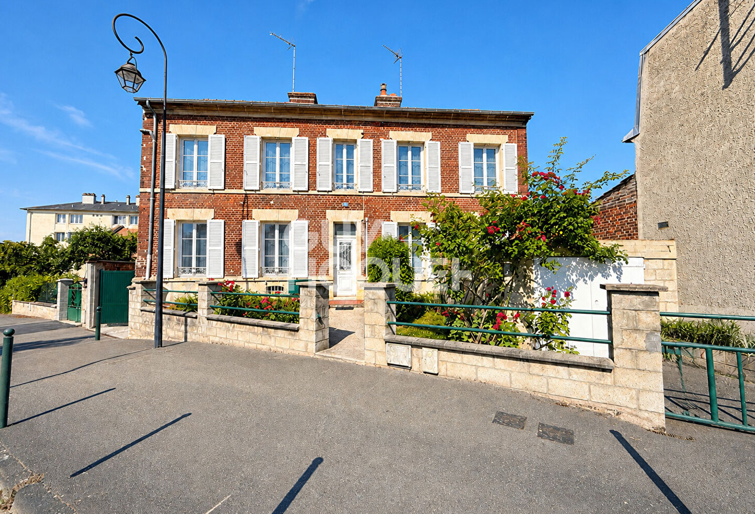 Maison proche centre ville avec jardin — photo 1