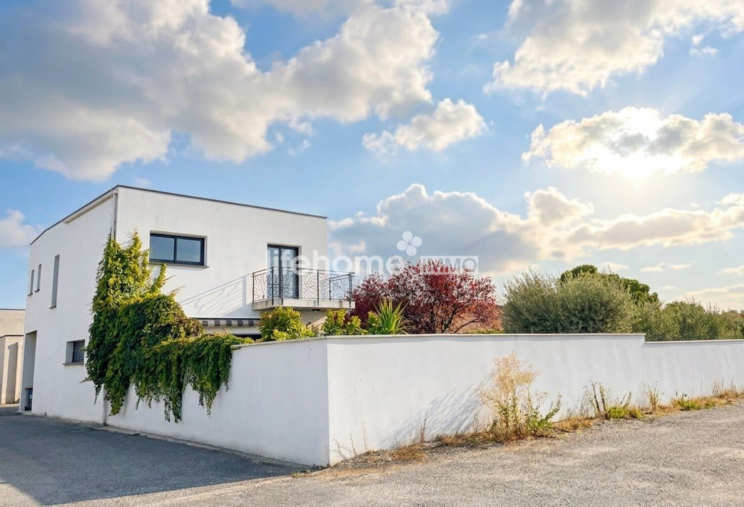 BELLE VILLA T5 DE 133 M² AVEC PISCINE — photo 1
