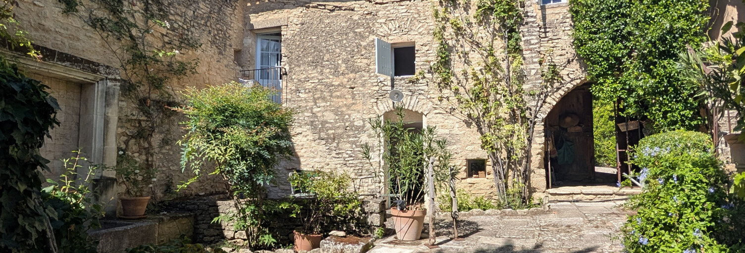 Maison 7 Pièces 150 m² à vendre à Goult (84220)