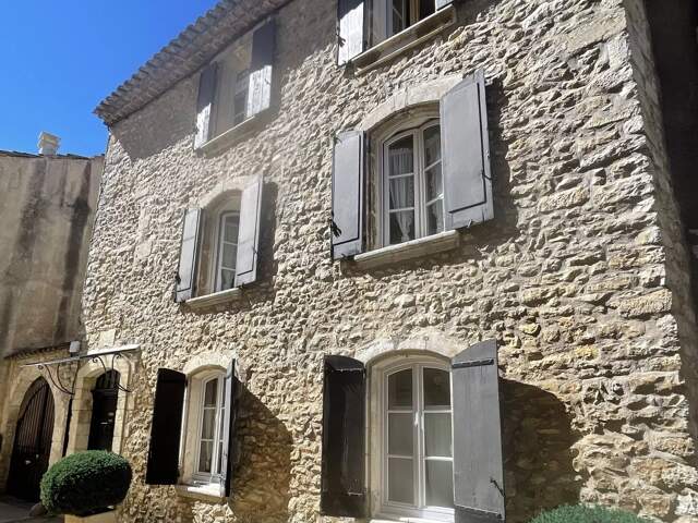 ST CHRISTOL maison de village type 5 de 130 m² avec cour et dépe — photo du bien