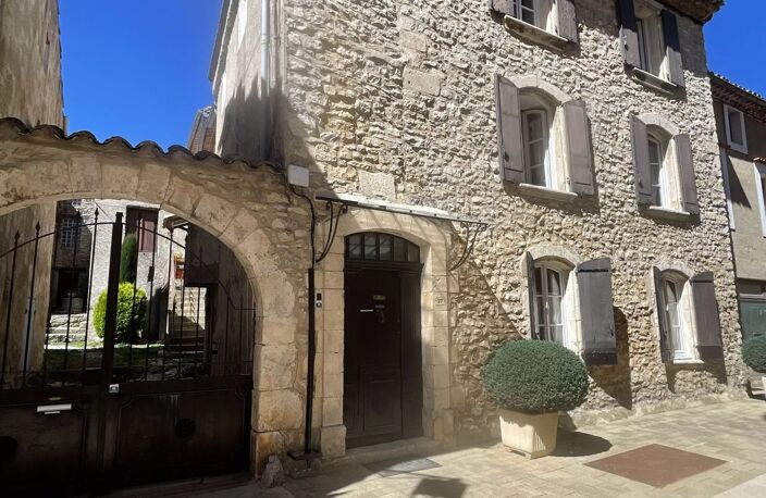 ST CHRISTOL maison de village type 5 de 130 m² avec cour et dépe — photo 3