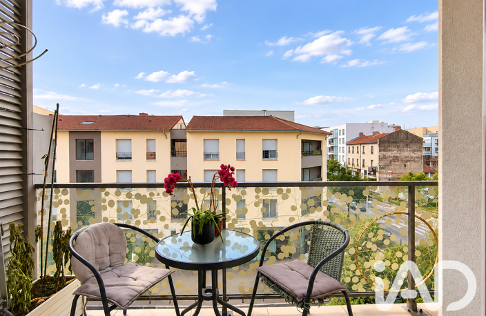 Vente Appartement 4 pièces — photo 2
