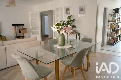 Appartement 4 pièces 216275 €