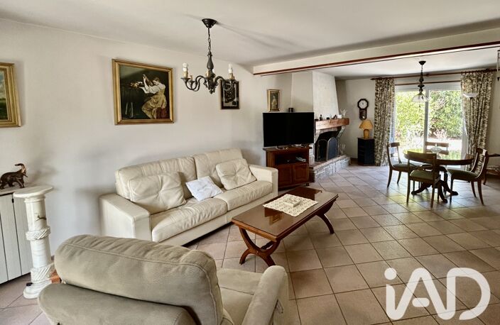 Vente Maison traditionnelle 7 pièces — photo 3