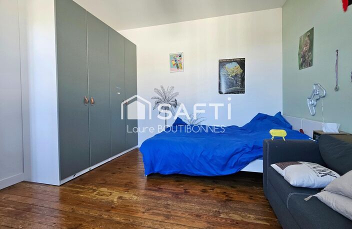Maison de caractère  165 m²  5 chambres  Piscine  Commerces à pied — photo 4
