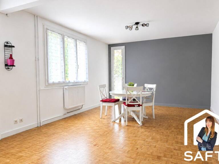 Appartement T3 lumineux avec balcon  70 m²  Parking privé — photo 1