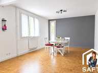 Appartement T3 lumineux avec balcon  70 m²  Parking privé — photo 2