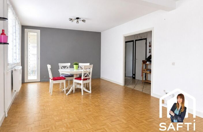 Appartement T3 lumineux avec balcon  70 m²  Parking privé — photo 2