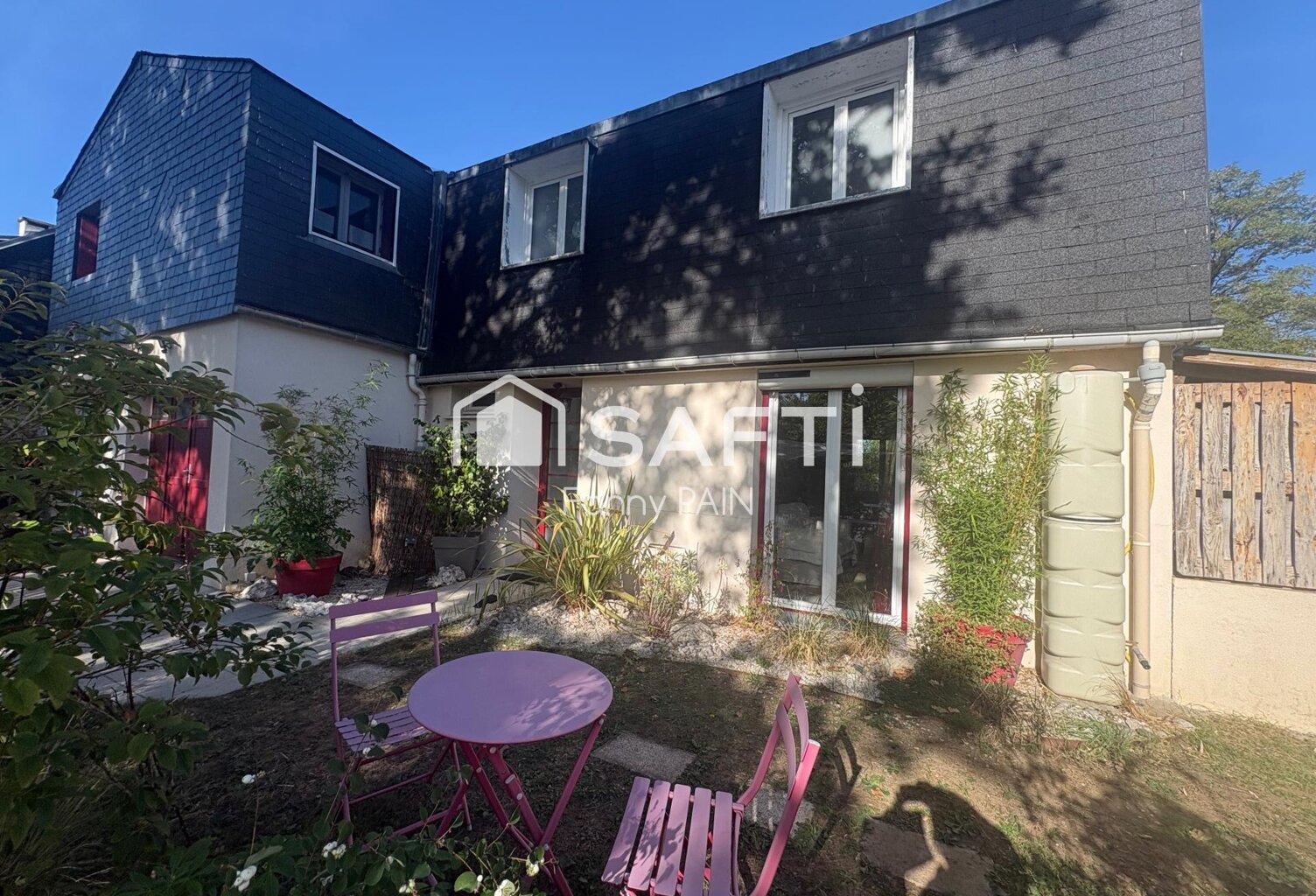 Maison familiale spacieuse,  Montlouis-sur-Loire — photo 1