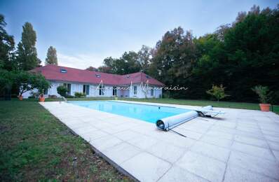 Grande maison familiale au calme avec piscine — photo du bien