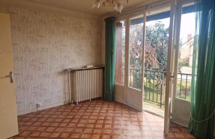 Charmante maison sur sous sol avec terrain, — photo 2