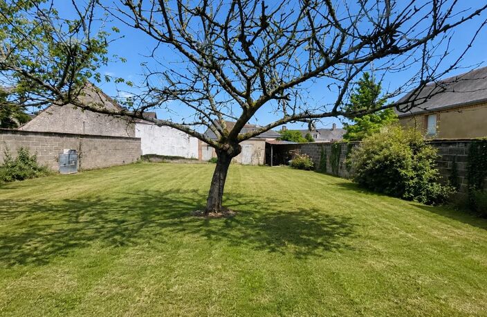 Maison bourgeoise de 238 m² avec espace professionnel et terrain clos — photo 3