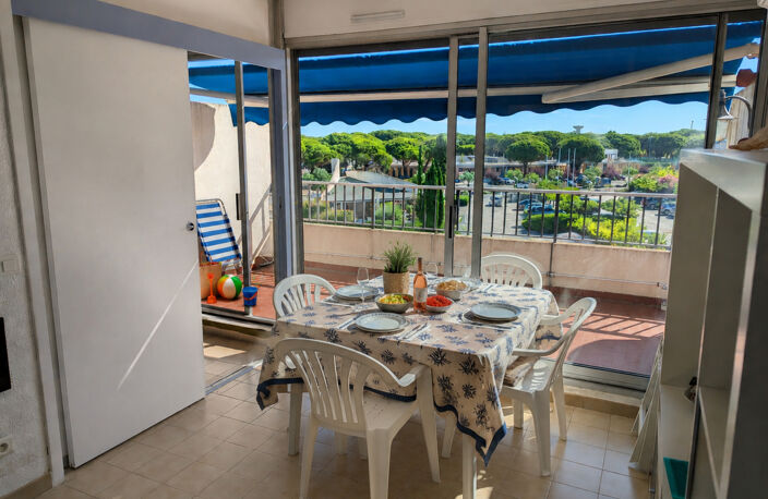 Appartement avec grande terrasse dans résidence avec piscine — photo 3