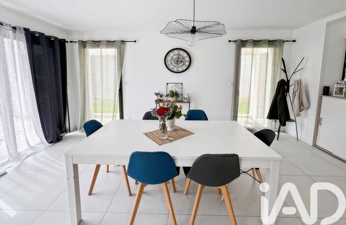 Vente Maison/villa 7 pièces — photo 3