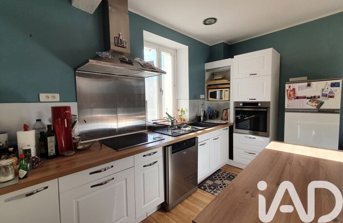 Vente Maison/villa 7 pièces — photo 2