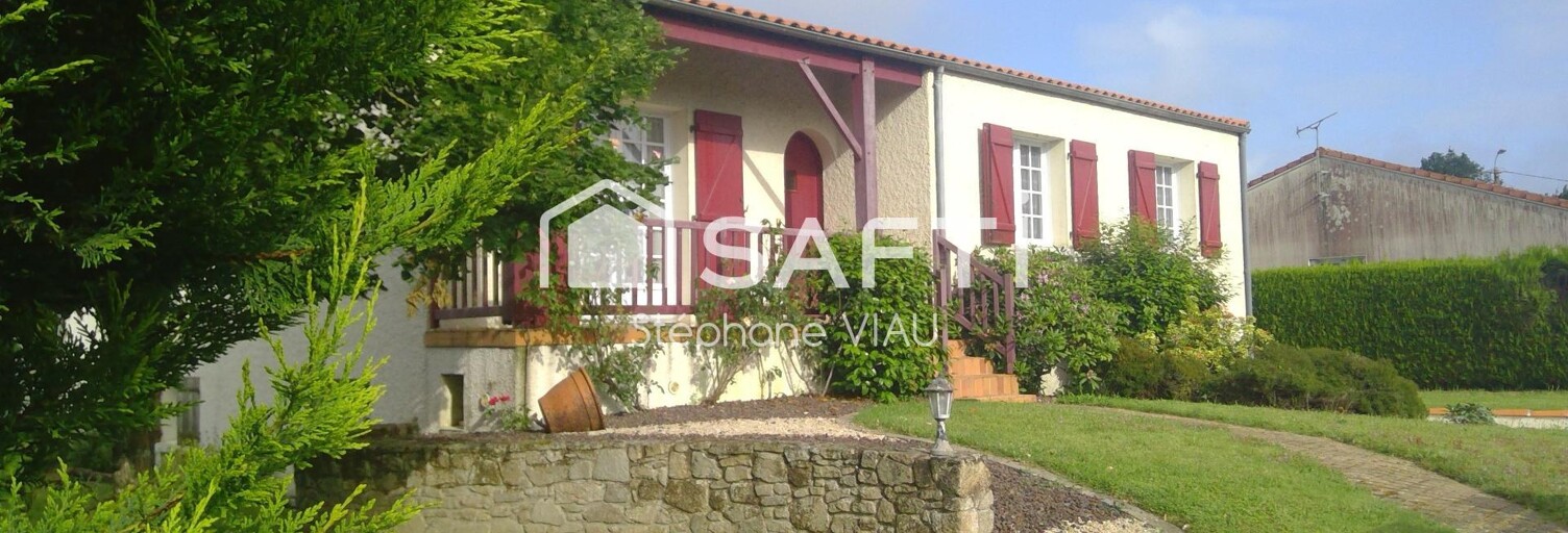 Maison 6 Pièces 100 m² à vendre à Saint-Pierre-des-Échaubrognes (79700)