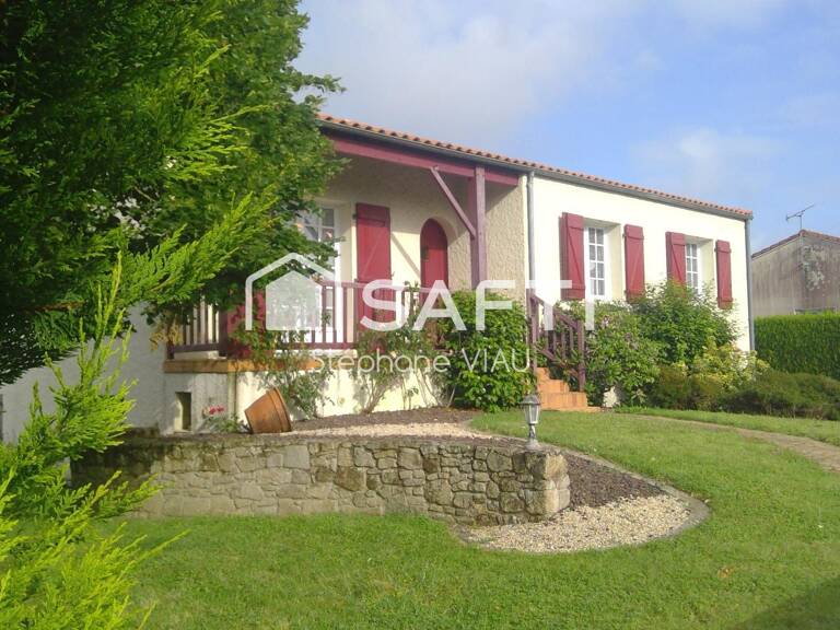 Belle maison quartier calme à St Aubin de Baubigné — photo 1