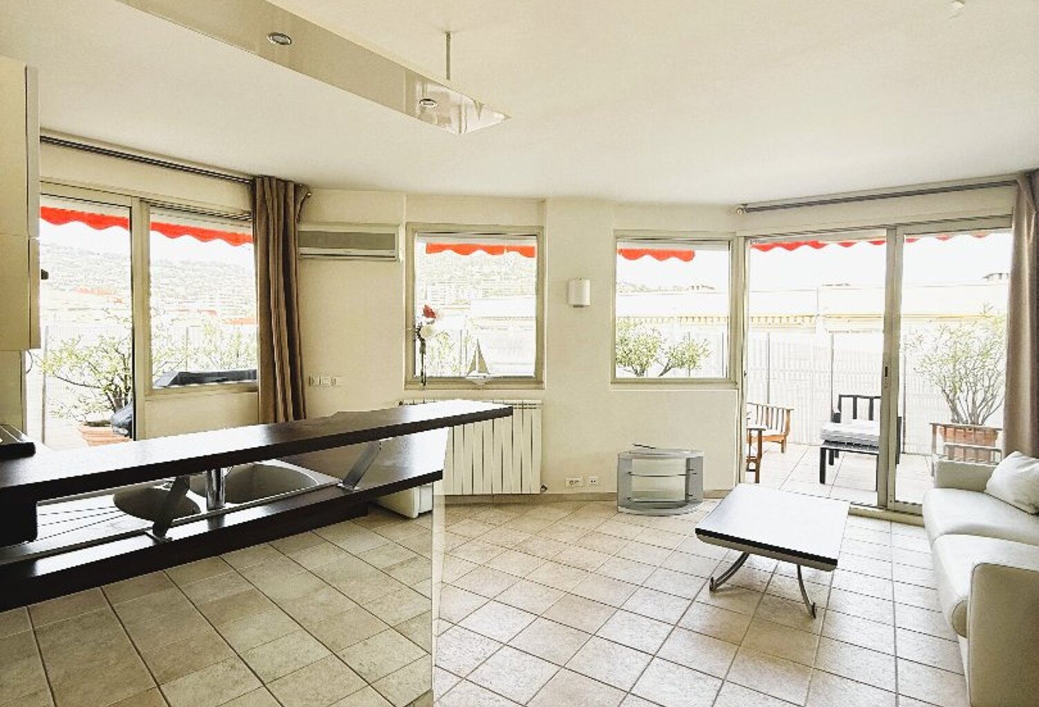 Appartement — photo 1