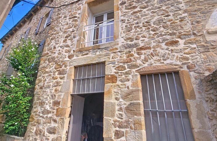 Coup de cœur aux Nières (Saint-Gervais-sur-Mare)  Charmante maison rénovée avec loggia, jardin et cave voûtée — photo 2