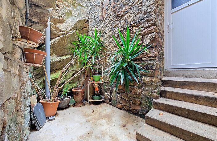 Coup de cœur aux Nières (Saint-Gervais-sur-Mare)  Charmante maison rénovée avec loggia, jardin et cave voûtée — photo 5