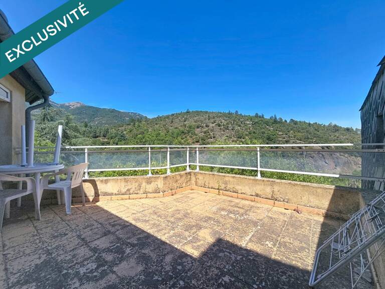 Une maison de village de caractère avec jardin, terrasse et vue dominante absolument exceptionnelle au cœur d'Olargues. — photo 1