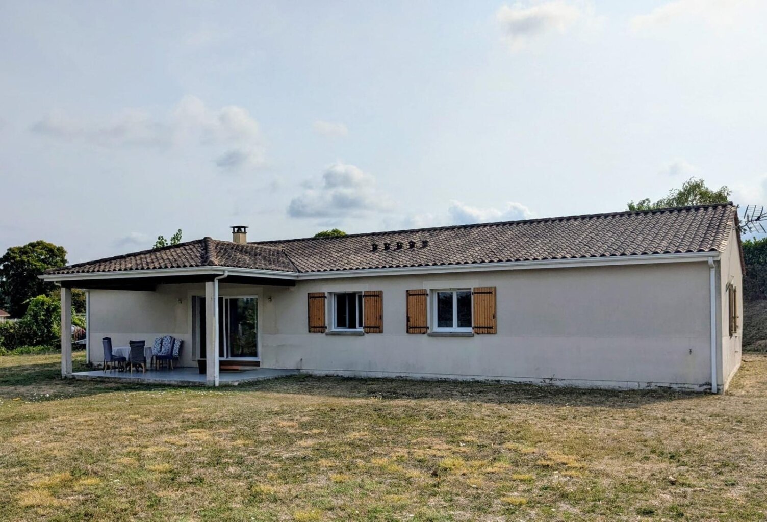 Maison contemporaine de plain pied au calme — photo 1